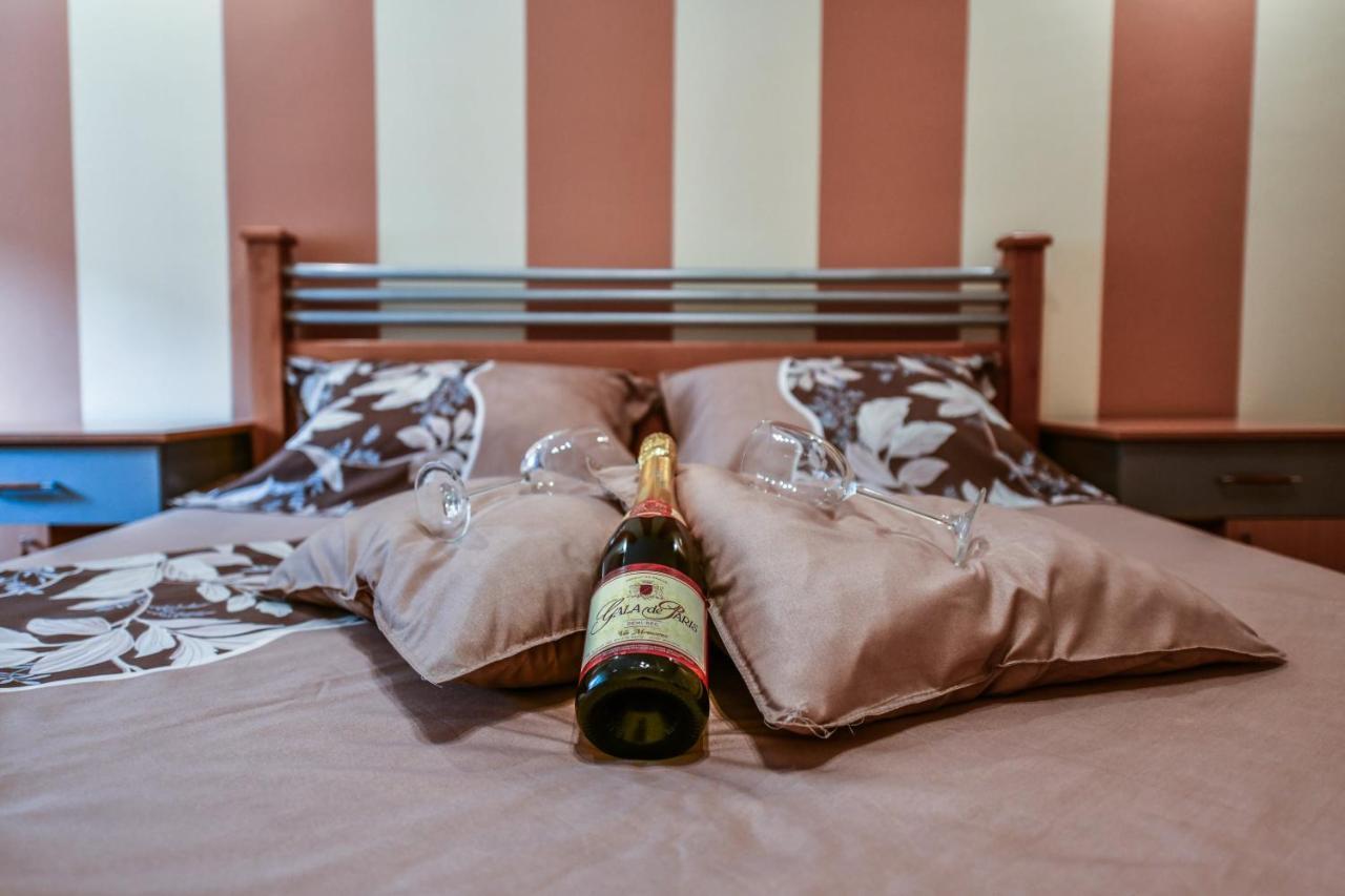 Lux Apartman Cvetkovic Kraljevo Kültér fotó